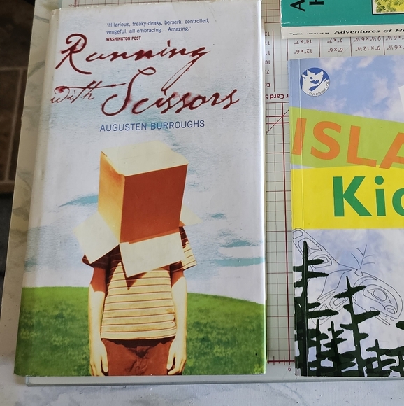 RUNNING WITH SCISSORS a Memoir by Augusten Burroughs Hardcover - Picture 2 of 2